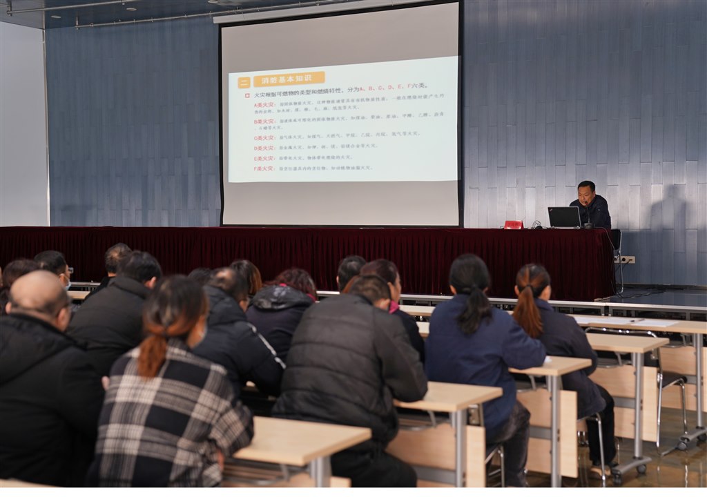 张南摄 (4).jpg